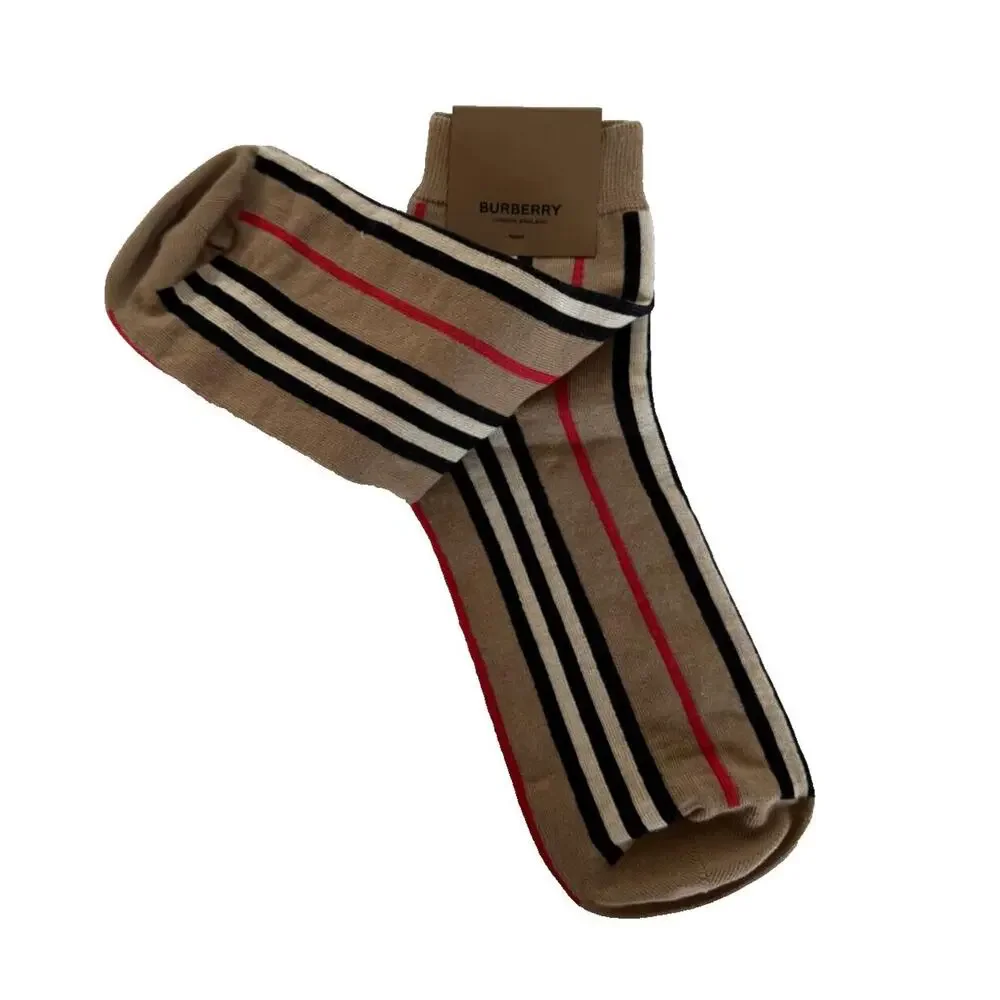 NWT Burberry Check Socks Beige Size Large (42-44 Euro)